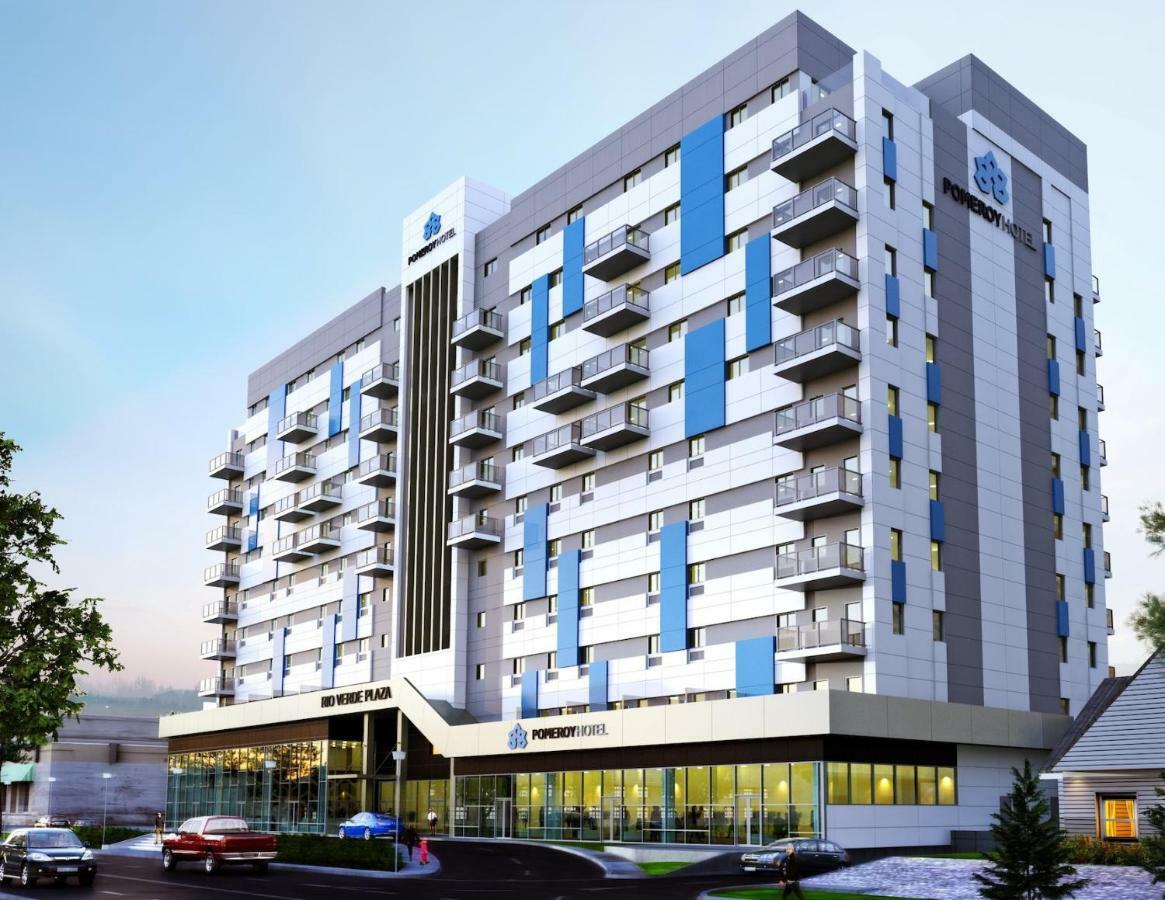 Pomeroy Hotel Fort Mcmurray Extérieur photo