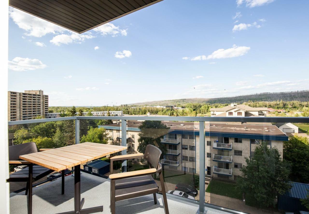 Pomeroy Hotel Fort Mcmurray Extérieur photo