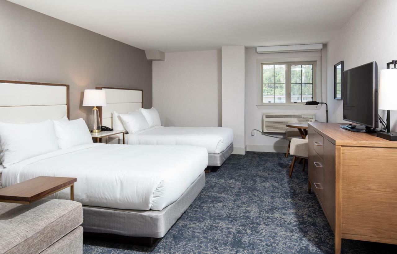Pomeroy Hotel Fort Mcmurray Extérieur photo
